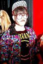     
: fashion_sucks_pics_16.jpg
: 870
:	47.5 
ID:	15717